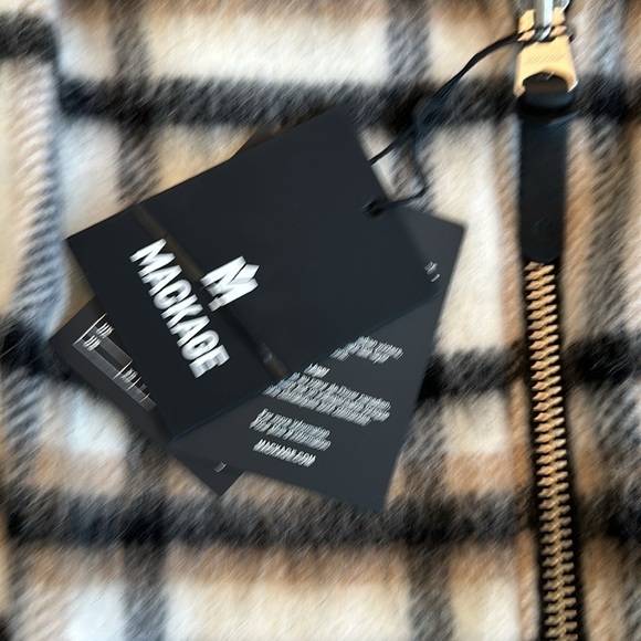 Mackage Gracie Wool-mohair Belted Biker Jacket For Ladies medium - Picture 3 of 9